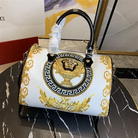 versace replica handbags wholesale